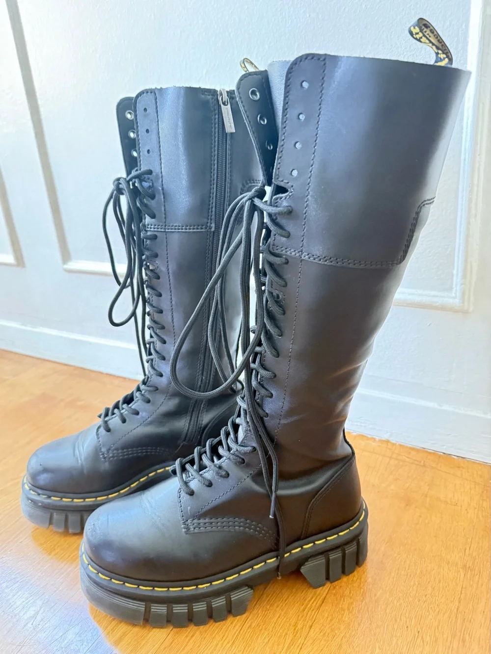 Dr. Martens Audrick 20-Eye Nappa Lux Platform Boots - EU 38